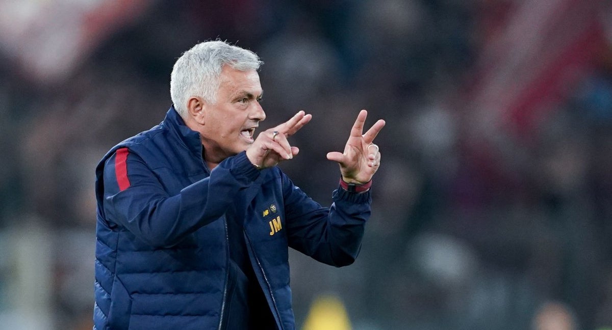 José Mourinho durante un encuentro.