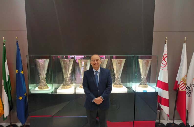 Castro: «Mourinho es un plus para la Roma, pero el Sevilla tiene ilusión y un gran entrenador»