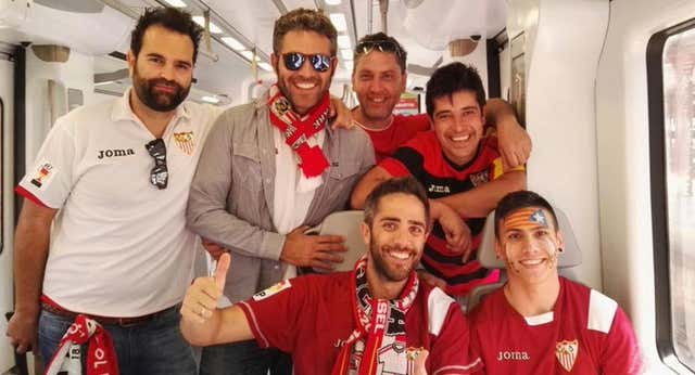 La locura de Roberto Leal por el Sevilla: ‘Estaba pegado al ordenador como el que quiere coger una oferta de última hora’