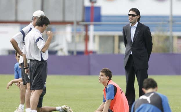 Un entreno del Valladolid, a las órdenes de Mendilibar, el 21 de agosto de 2007.  GABRIEL VILLAMIL