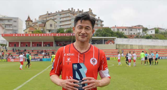 Miura, un MVP de 56 años en Portugal que quiere seguir jugando ¡hasta los 60!