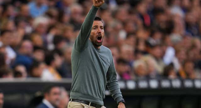 El Espanyol refuerza a Luis García… y mira a la cantera del Real Madrid