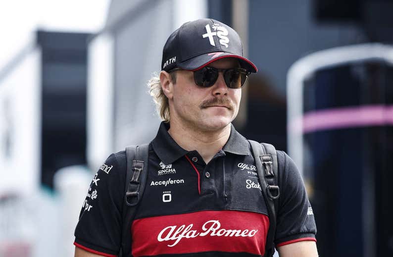 Bottas: «No veo ninguna razón por la que Alonso no pueda luchar por el Mundial»