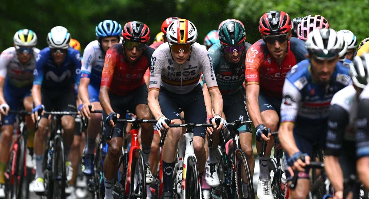 Carlos Rodríguez, durante la primera etapa del Critérium du Dauphiné. /GETTY IMAGES / DARIO BELINGHERI