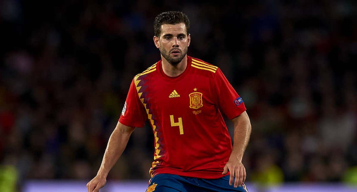 Nacho Fernández jugando con la Selección Española./AFP