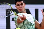 Alcaraz da una masterclass a Tsitsipas y se regala una “final” con Djokovic
