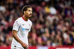 El Sevilla ata la continuidad de Loïc Badé