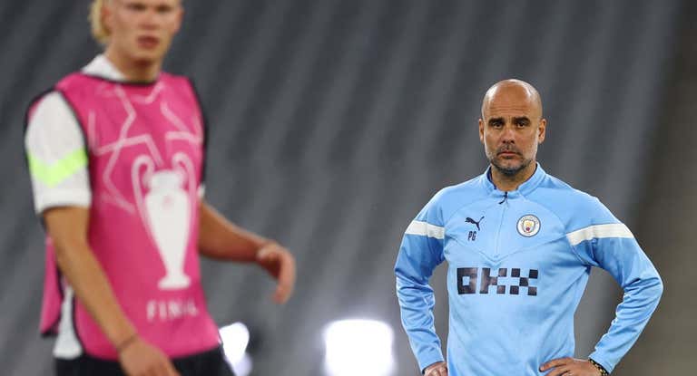 Pep Guardiola, en el último entrenamiento antes de la final.