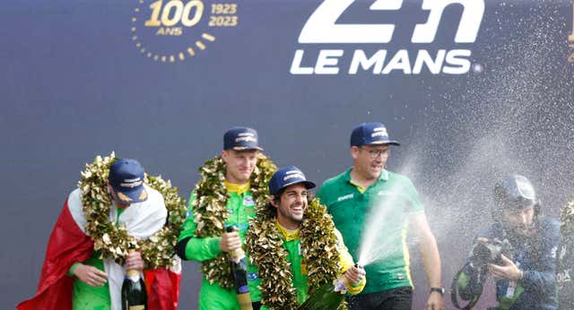 Albert Costa y una estafa a las puertas de la F1, cuatro años lejos del volante y un debut en las 24h de Le Mans por todo lo alto