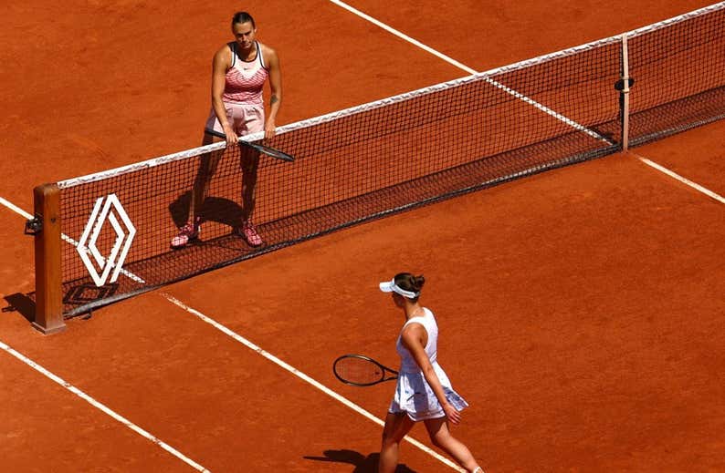 Roland Garros escenifica las heridas entre Ucrania y Rusia: “Dadme un respiro, por favor”