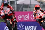 Bagnaia cierra el fin de semana perfecto y Marc Márquez completa su pleno de fallos