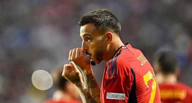 Joselu tiene un don para que la Selección y el Madrid se froten las manos