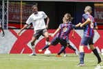 ¿Por qué el Barça y el Madrid son los únicos que no ponen nombres a las camisetas de los niños en LaLiga Promises?