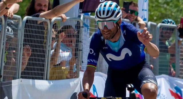 Alejandro Valverde no tiene fin: victoria y récord en la Quebrantahuesos 6 meses después de retirarse