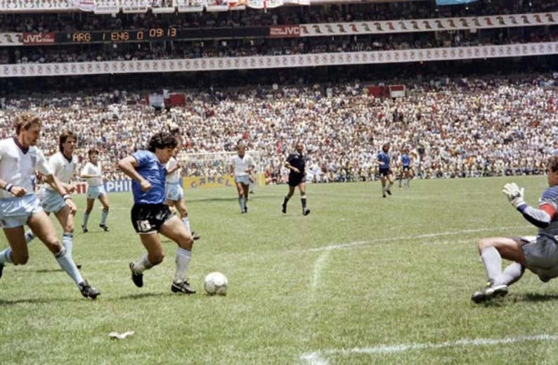 ¿Cuántos mundiales ha ganado Maradona y cuántos ha jugado?