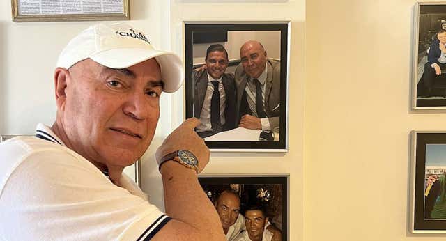Labi Champion, el amigo de las estrellas en Ibiza: «Escribo hotel sin ‘h’, pero siempre consigo la mejor habitación»