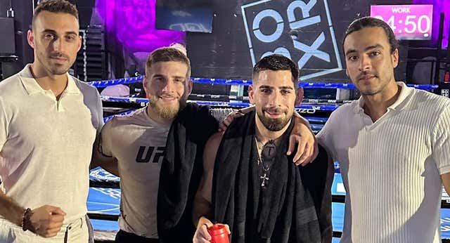 Ilia Topuria acapara focos en un media day en Miami previo al UFC Jacksonville