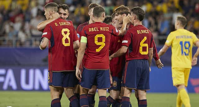 El Barça empujó a irse al trío que fabricó el golazo de La Rojita