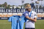 Facu González comunica al Valencia que no da por válido su contrato y el Valencia le remite a cumplirlo