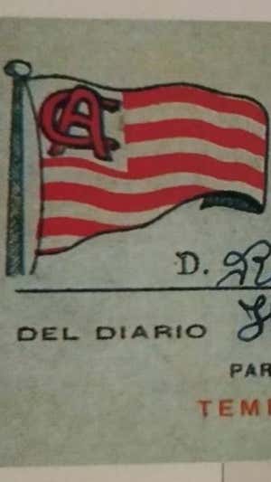Escudo no oficial que apareció en los carnets de socios del Athletic Club Madrid entre 1912 y 1915.