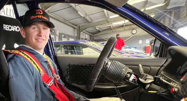 Vuelve un apellido ilustre a los rallies: el sobrino de Colin McRae se curte en el Europeo con 18 años