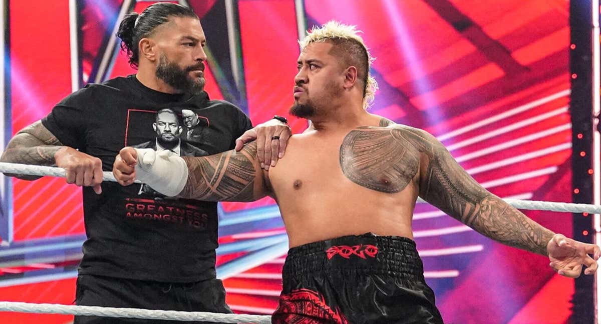 Roman Reigns y Solo Sikoa./WWE