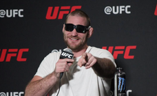 Strickland, Magomedov y un combate extraño solventado con “mucho dinero”