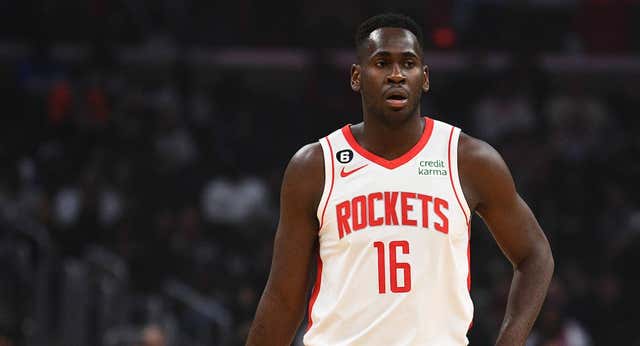 Los Rockets envían a Usman Garuba a los Atlanta Hawks