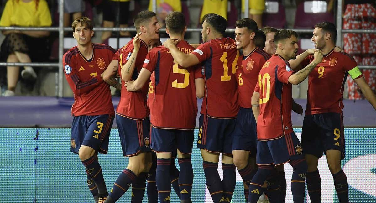 España celebra un gol en el Europeo.