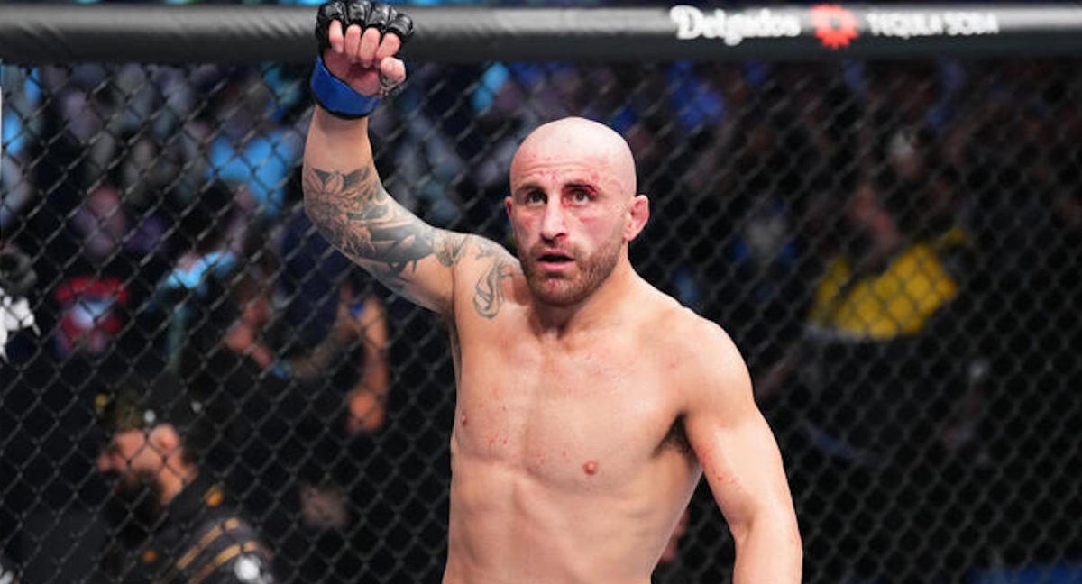Alexander Volkanovski.