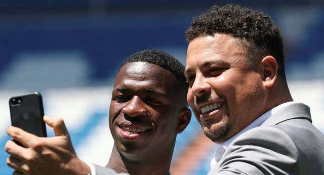 La dura crítica de Ronaldo al fútbol brasileño: «Vinicius no sabía controlar un balón con la izquierda cuando llegó al Madrid»