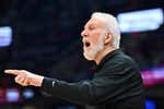 Las 1.000 anécdotas del sargento Popovich: hosco, gruñón... y un ejemplo para todos