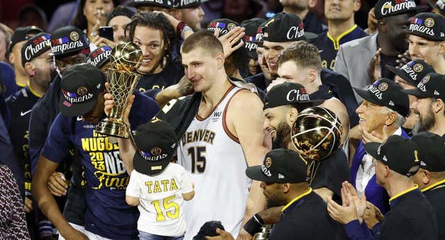 La NBA se blinda frente a los fondos de inversión árabes… de momento
