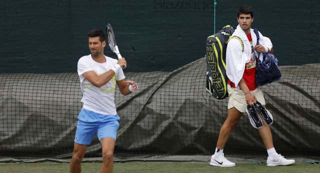 Un bulo desde Serbia sobre el padre de Alcaraz enfada a los fans de Djokovic en las redes sociales