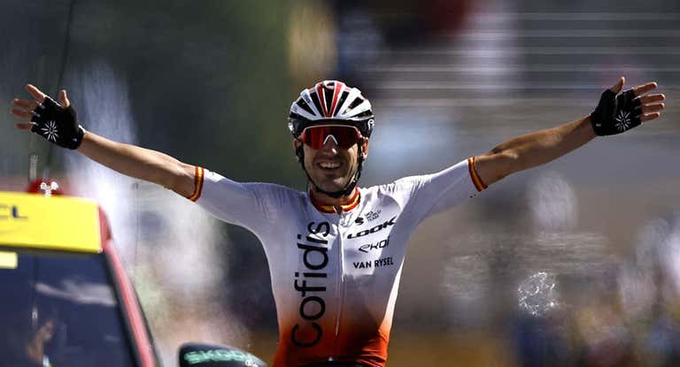 Ion Izagirre gana la duodécima etapa del Tour.