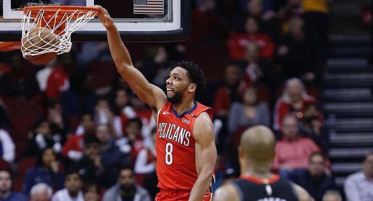 Jahlil Okafor machaca el aro durante su etapa en los New Orleans Pelicans
