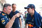 Christian Horner zanja los rumores sobre el futuro de Checo Pérez y Daniel Ricciardo en Red Bull