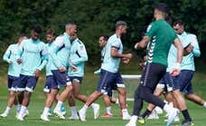 Rayados viaja a España para cerrar a Canales