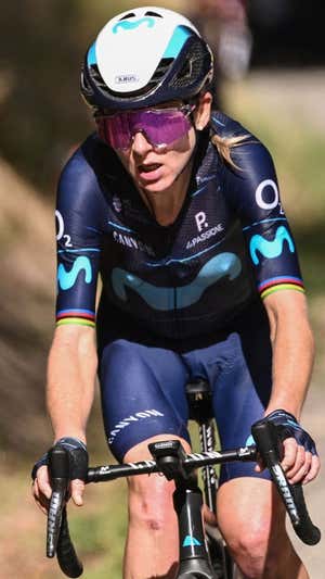 Annemiek van Vleuten, durante su ofensiva en los Vosgos.  @GETTYSPORT