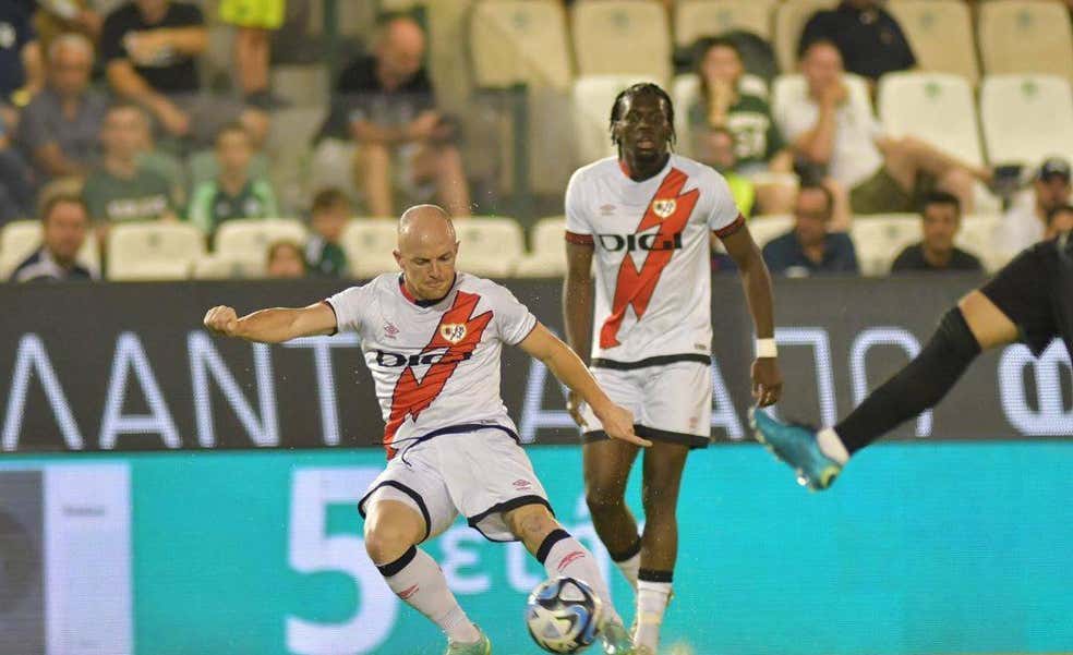 Los partidos amistosos de pretemporada del Rayo Vallecano: cuándo son y dónde verlos por televisión