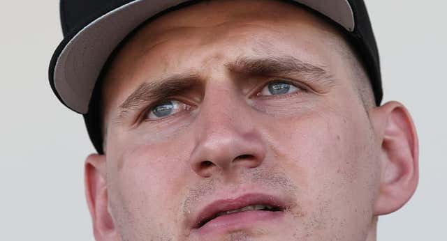 Nikola Jokic se une a la lista de bajas para el próximo Mundial