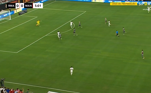 Jude Bellingham en la punta del rombo: la primera pista del nuevo Real Madrid
