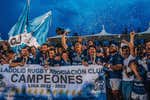 ¡Calcetines fashion, disfraces en los viajes y prohibición de gorras! Las reglas internas del VRAC campeón