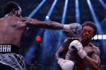 Terence Crawford despeja todas las incógnitas: barre a Errol Spence para ser indiscutido