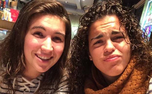 Un selfie de Mariona Caldentey y Andrea Falcón.  Cedida por Andrea Falcón