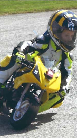 Unai Orradre en una foto de sus primeras carreras en minimoto.  U. O.