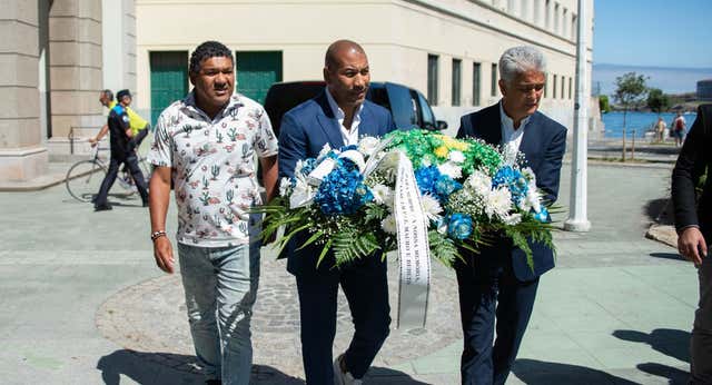 El emotivo regreso de Bebeto, Mauro Silva y Donato a A Coruña: llantos ante Arsenio, adiós a Bergantiños…