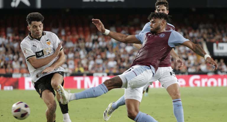 El Aston Villa se proclama vencedor del Trofeo Naranja.