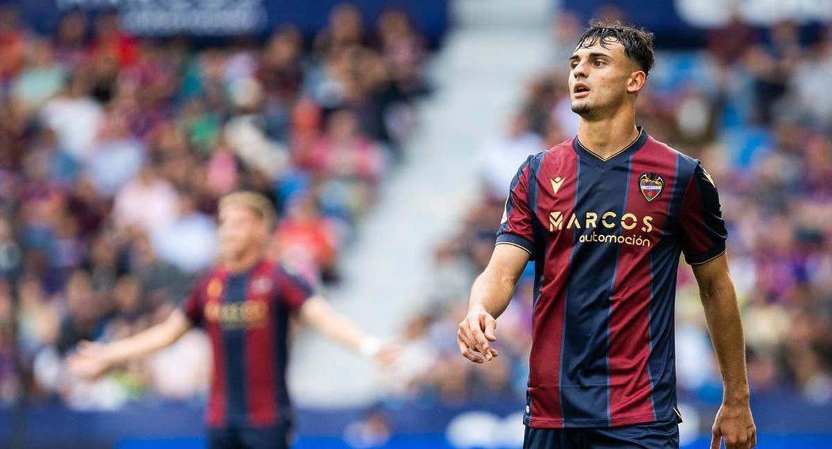 Marc Pubill, en un partido de la temporada pasada con el Levante. /INSTAGRAM