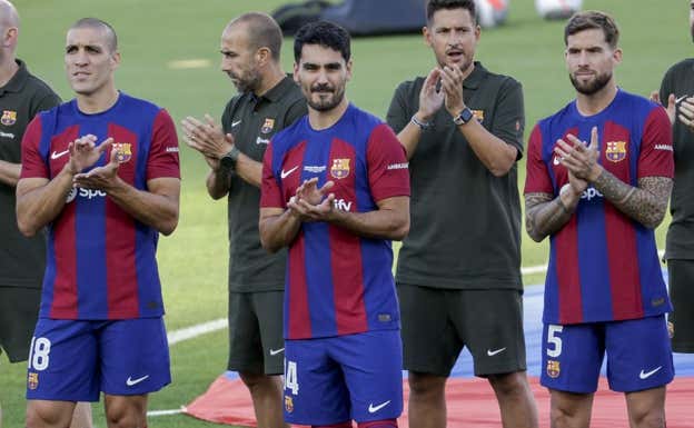 Ninguno de los fichajes del Barça está inscrito. EFE/ Quique García
